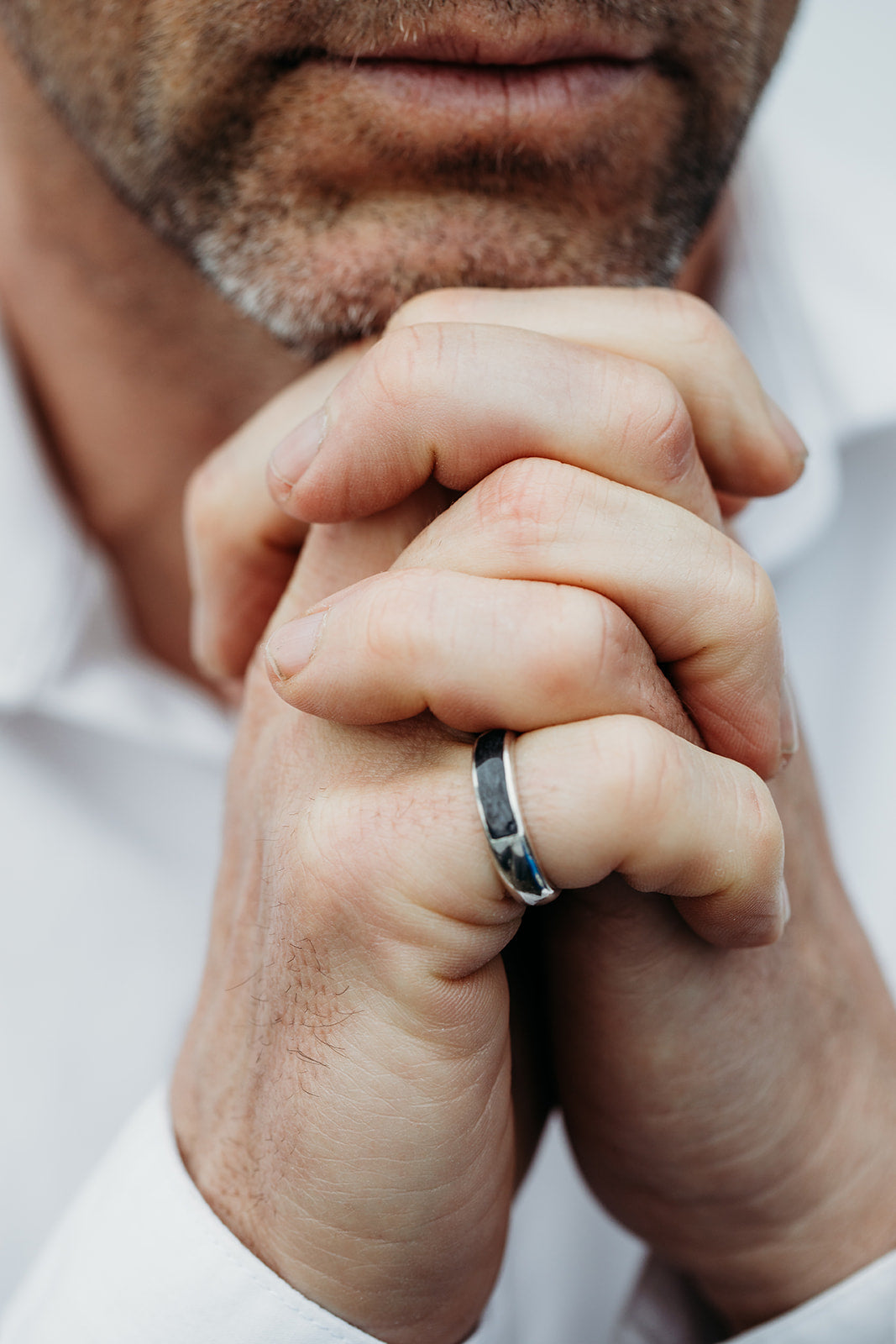 Men's Slim Channel Ring