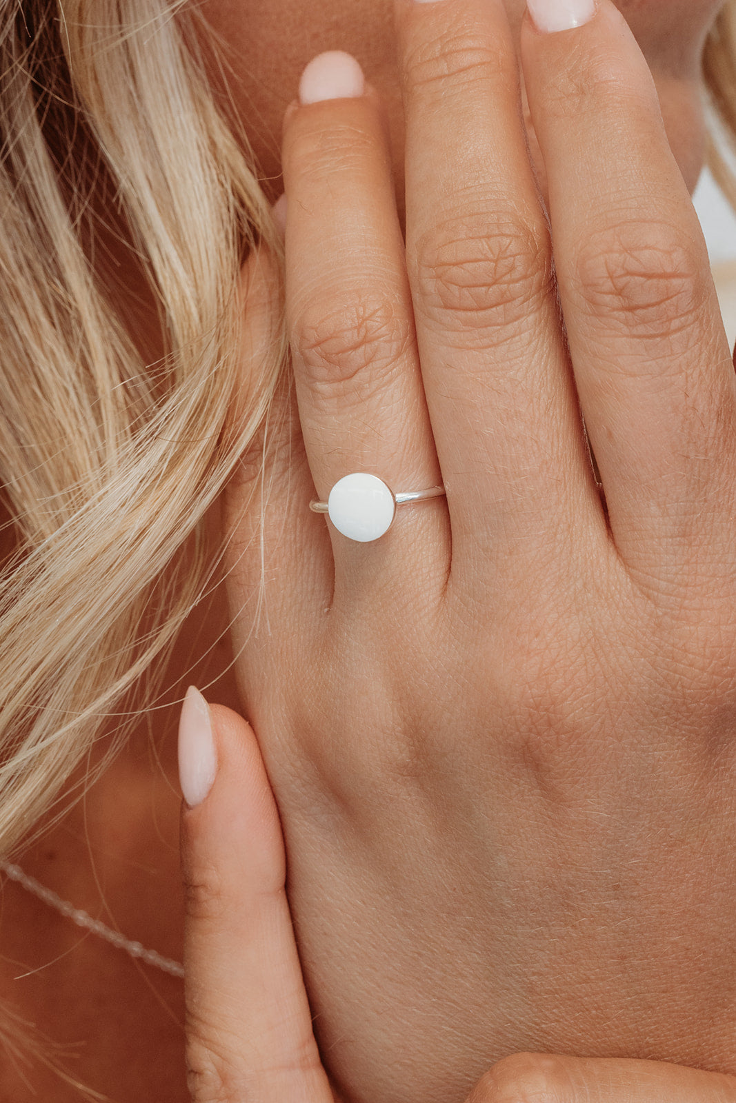 Bezel Ring White Gold - Main Image