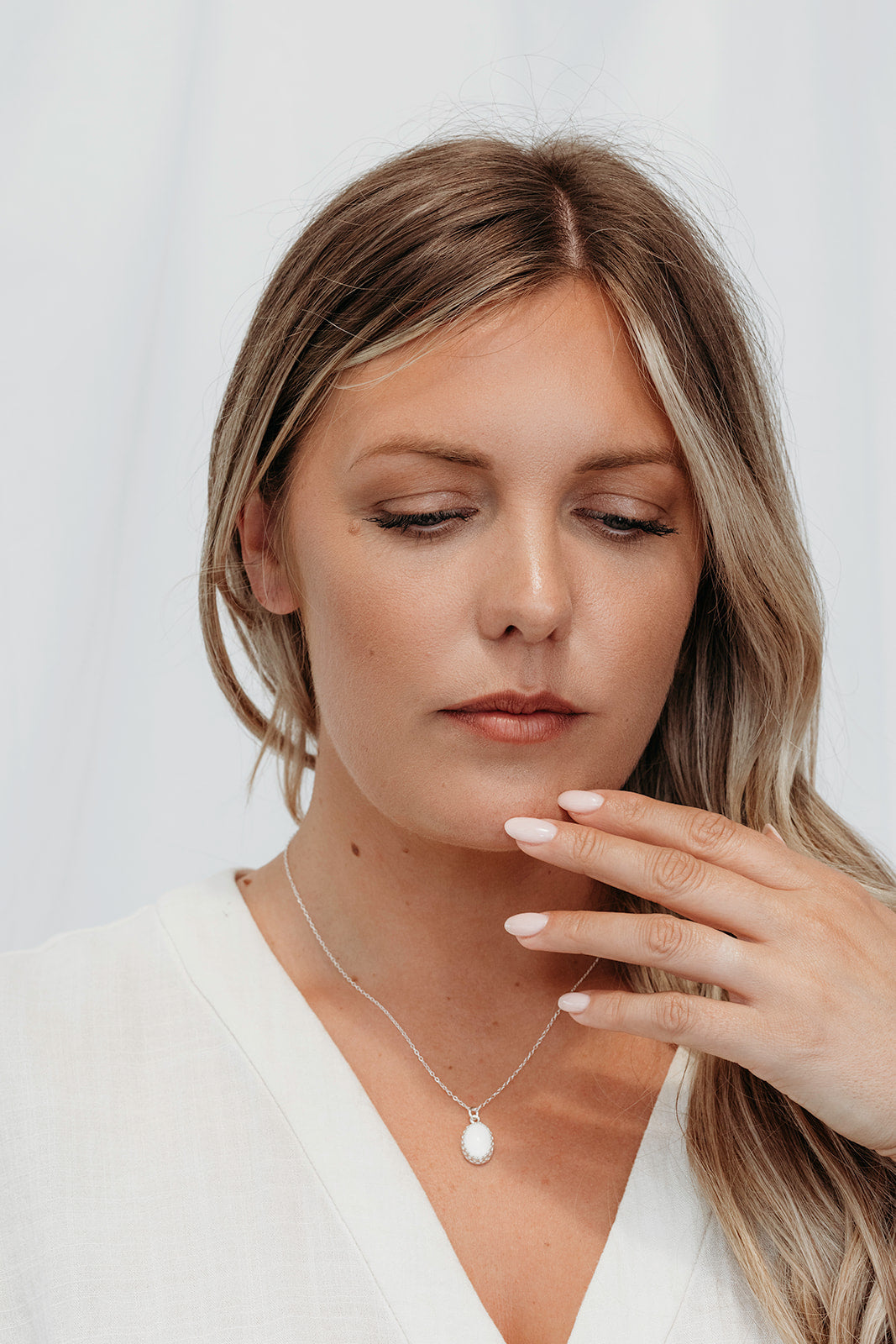 Breastmilk Oval Crown Necklace Pendant