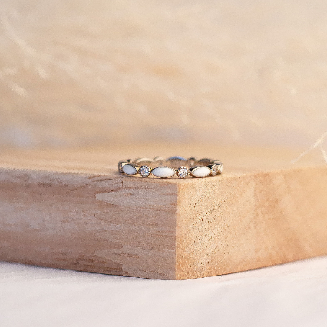 Breastmilk Diamond Eternity Ring - White Gold