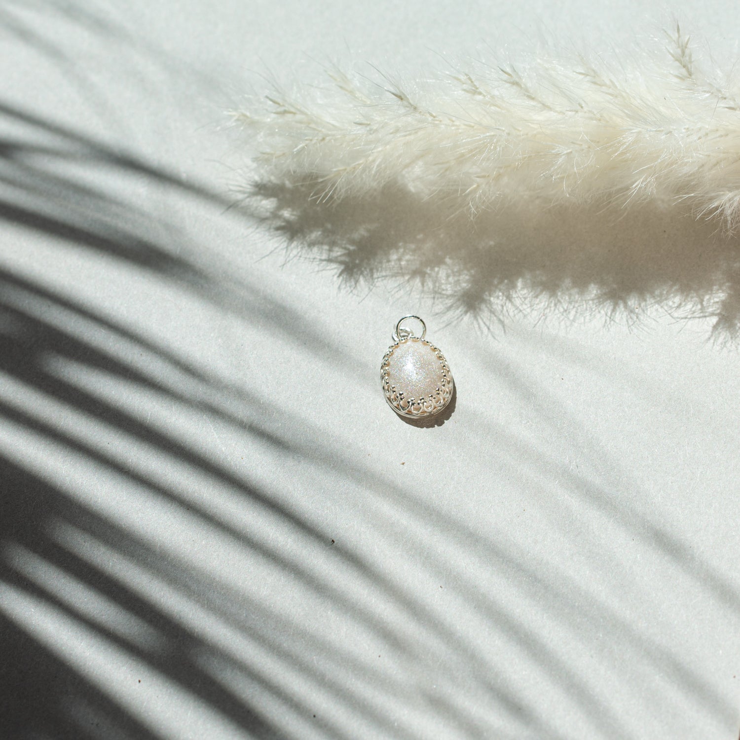 Breastmilk Oval Crown Necklace Pendant