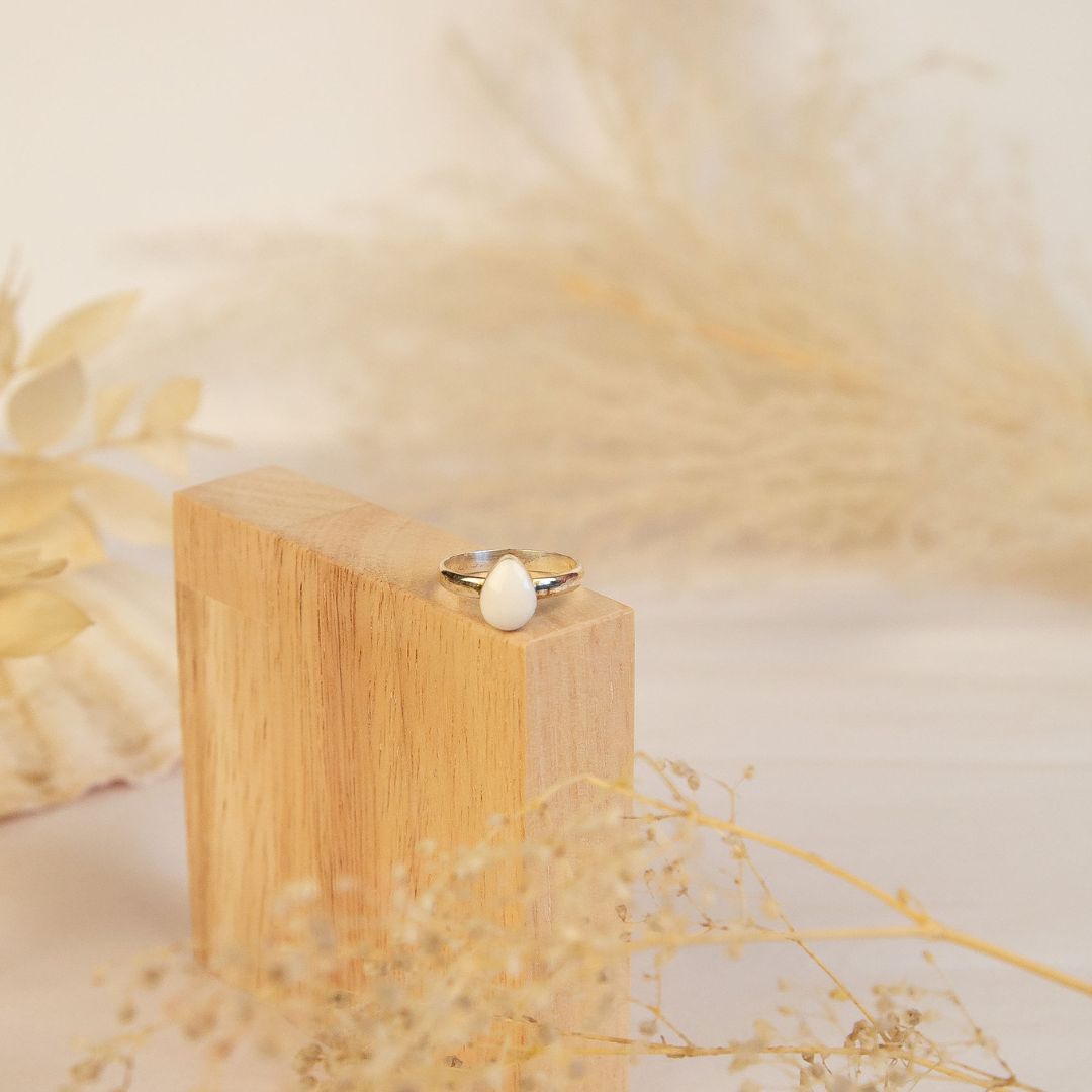 Breastmilk Teardrop Ring - Silver
